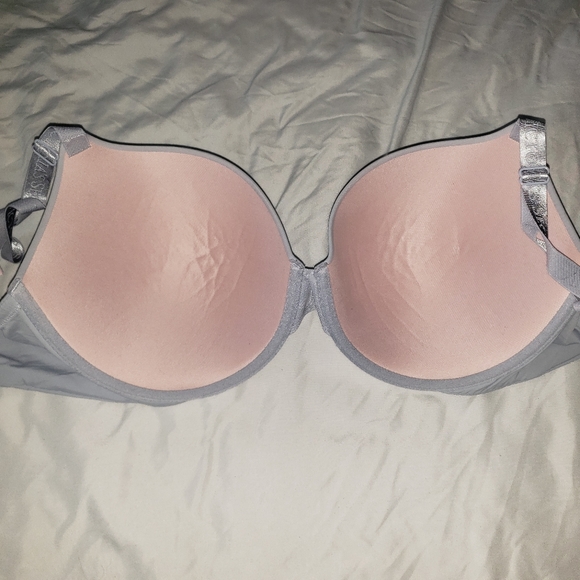 VS grayish/blueish 36DDD Bra with adjustable back straps - Picture 2 of 4